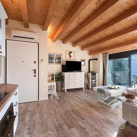 度假居 Summer And Winter 佩尔莱多