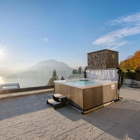 Summer And Winter 度假居